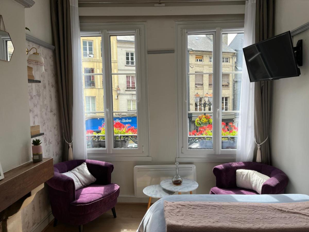 Le Studio Champlain Honfleur Exteriör bild