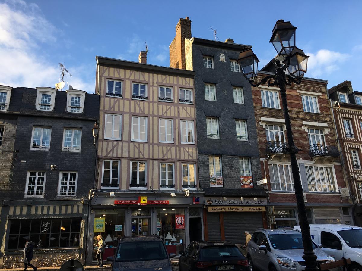 Le Studio Champlain Honfleur Exteriör bild